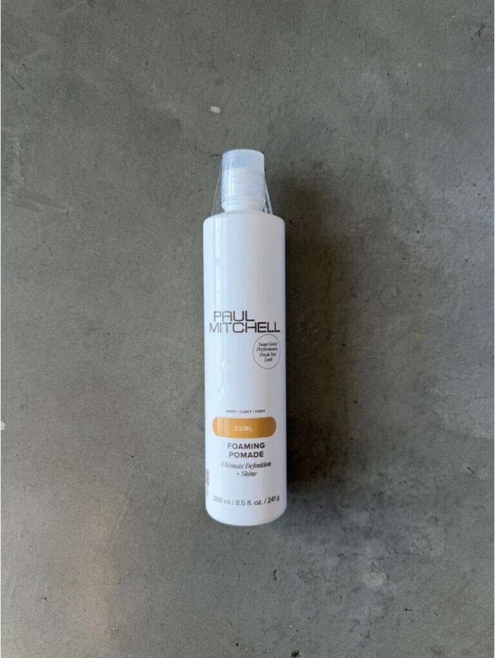 Paul Mitchell / Foaming Pomade / 8.5 oz